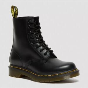 NEW Dr Martens 1460 Women's Leather Lace up Boots